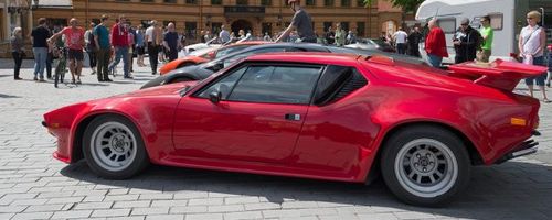 Is It Really Okay to Customise Classic Cars?